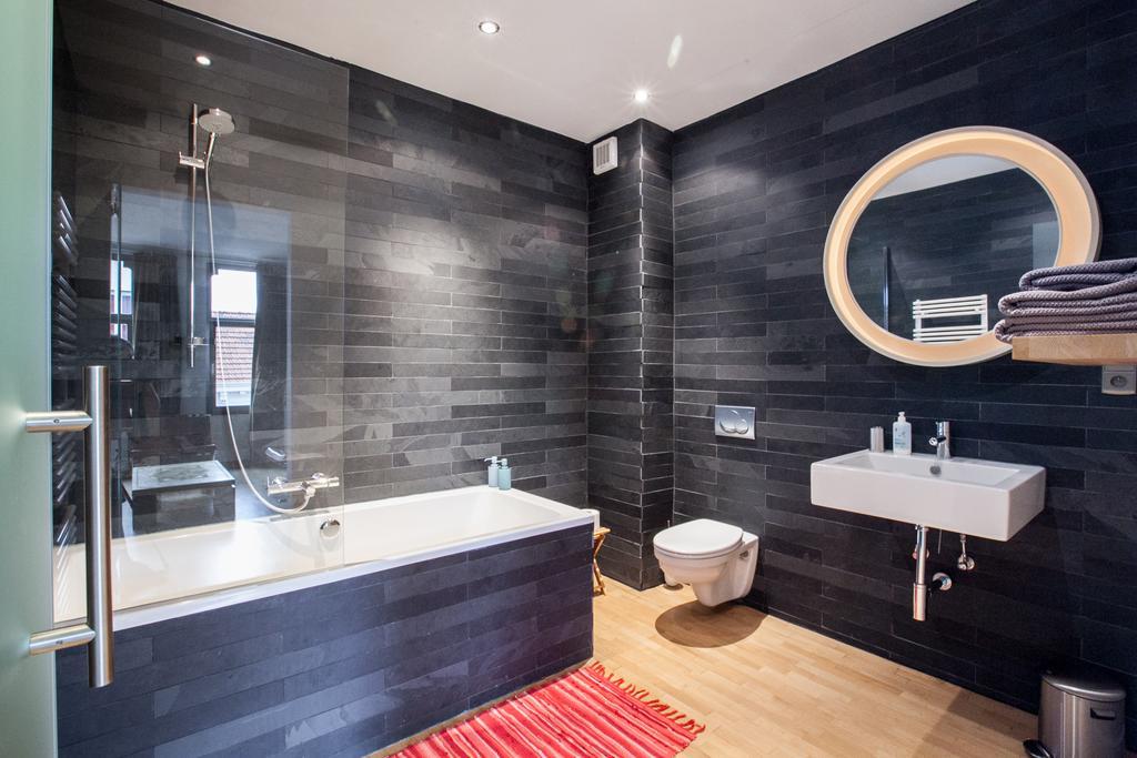 B&B Quatre20Cinq Antwerpen Eksteriør bilde
