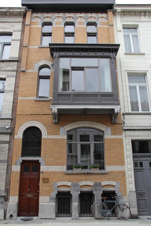 B&B Quatre20Cinq Antwerpen Eksteriør bilde